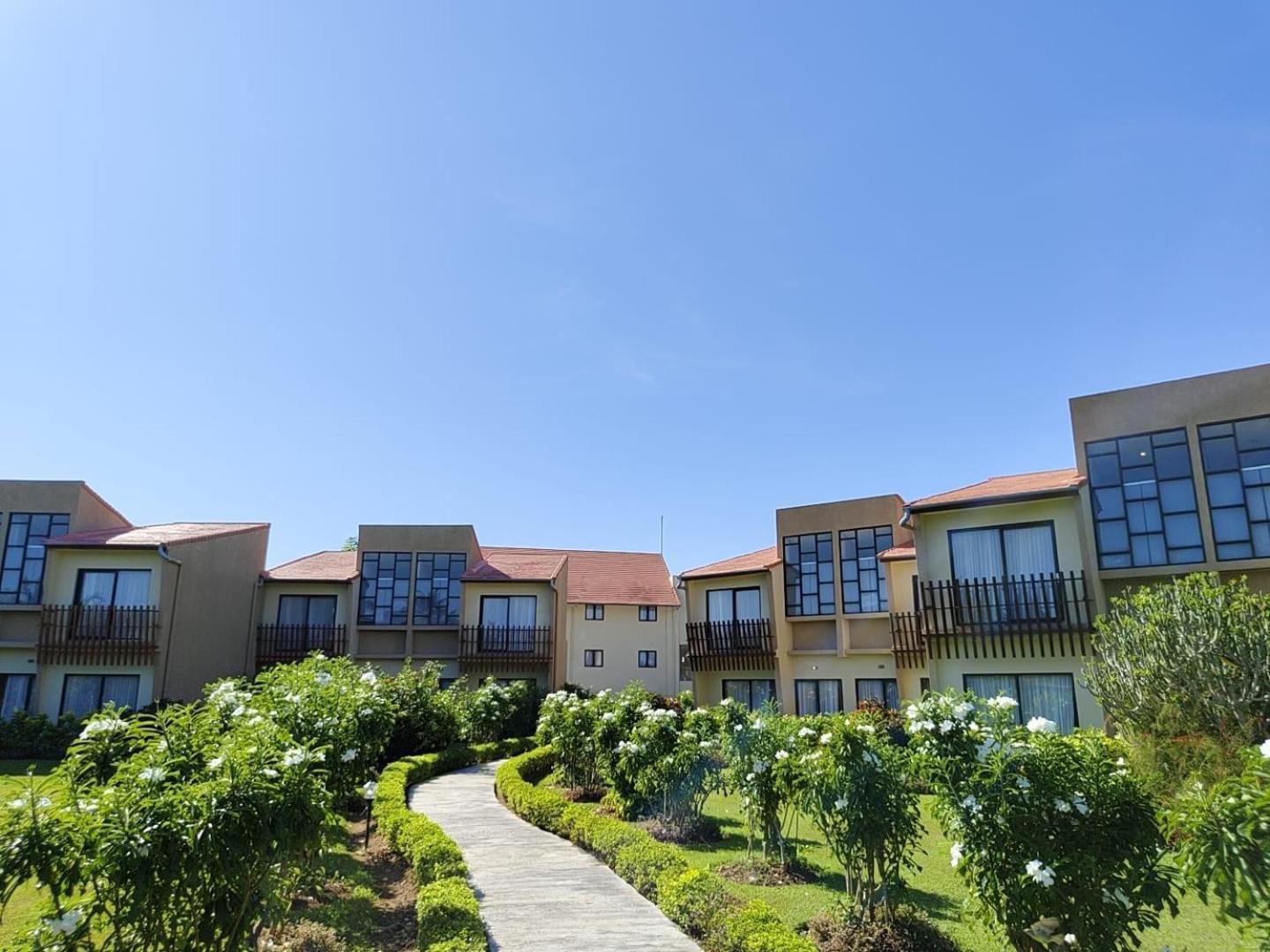 Luwansa Beach Hotel Labuan Bajo Exterior photo